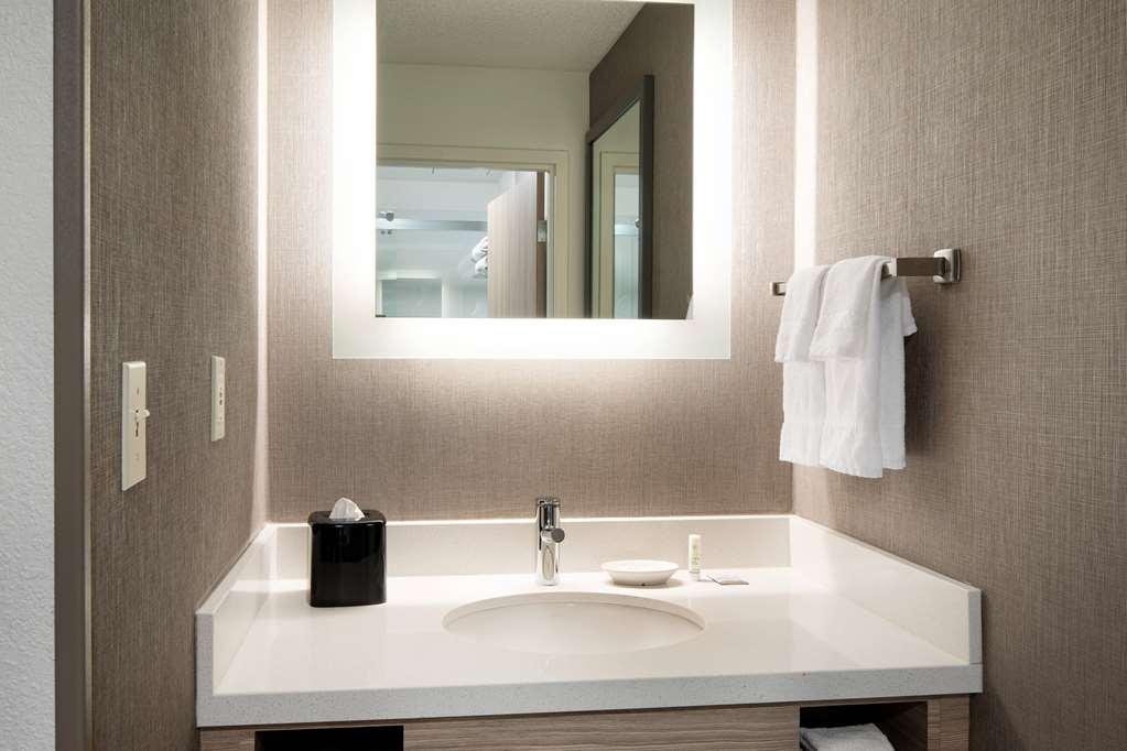 Sonesta Select Seattle Renton Suites Ngoại thất bức ảnh